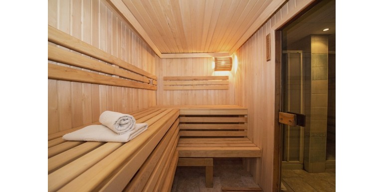 Sauna fińska w domu – co warto wiedzieć?